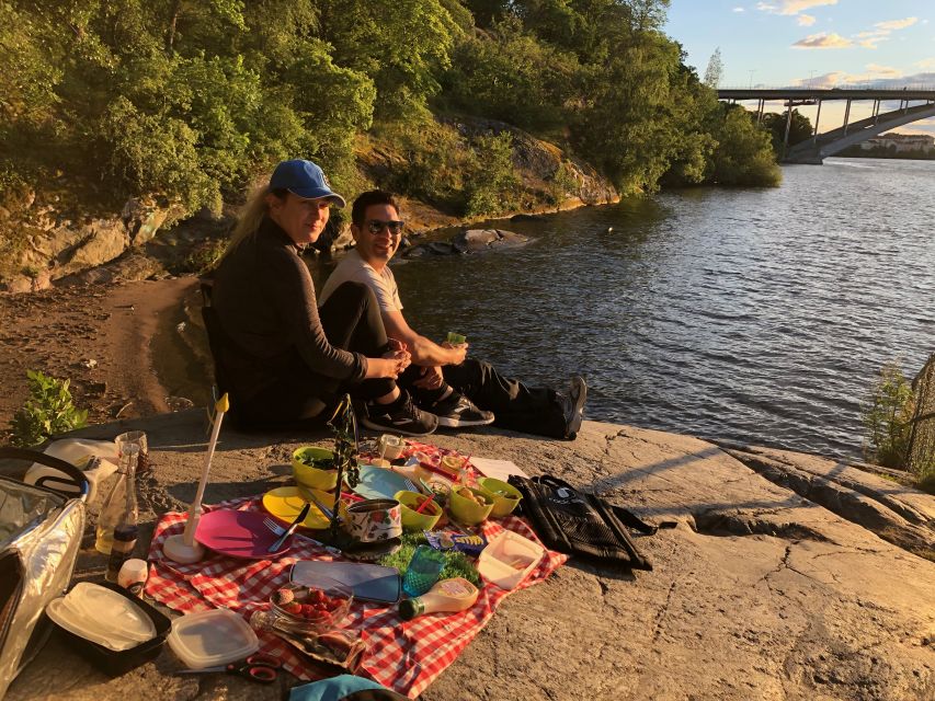 Stockholm: Guided Kayak City Tour & Optional Midsummer Meal - Small Group Size and the $76 Value Question
