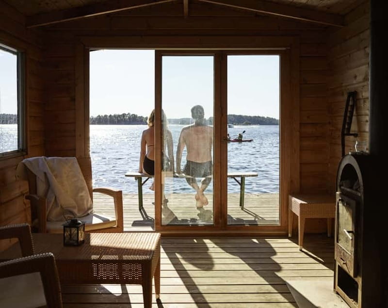 Stockholm: Highlights Guided Walking Tour - Best for first-timers, design lovers, and active walkers
