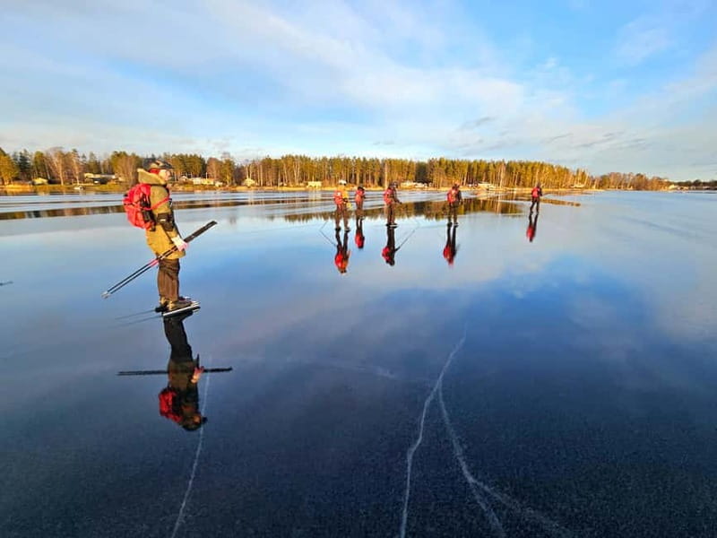 Stockholm: Nordic Ice Skating for Beginners on a Frozen Lake - Meeting at Stockholm Centralen, Then Heading Out on a Van
