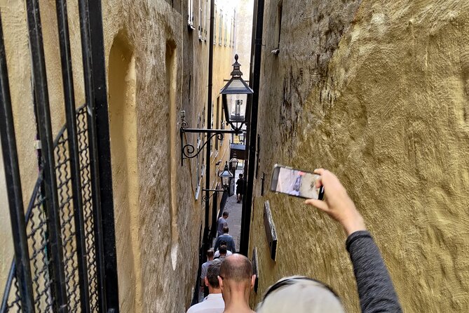 Stockholm Old Town 2h Private Walking Tour - Private local guide - Entering Gamla Stan the easy way: why private beats rushing