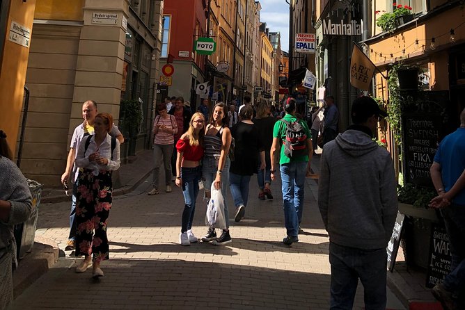 Stockholm Old Town 2h Private Walking Tour - Private local guide - Stop 1: Stockholm Old Town, Gamla Stan, in 2 hours