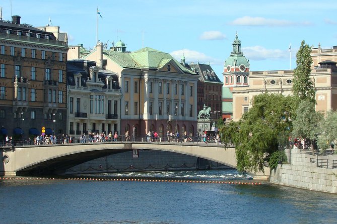 Stockholm Old Town and the Vasa Museum, a Small Group Walking Tour. - Why This Old Town and Vasa Combo Is Such Good First-Day Value