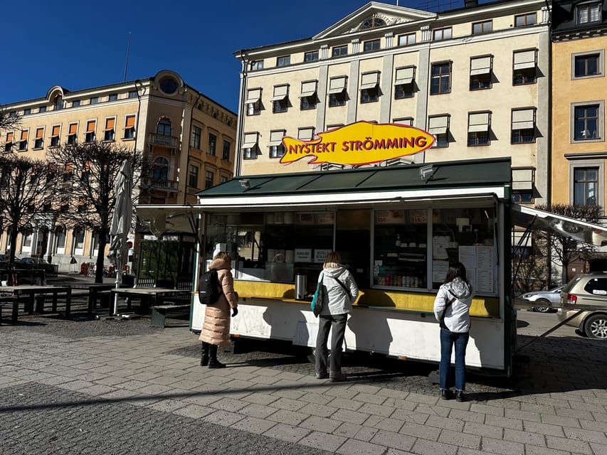 Stockholm: Old Town Food Tour of 7 Locals Favorites Tastings - Norrmalm after Old Town: trendy cafés and food markets