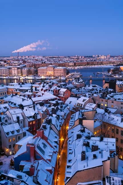 Stockholm: Old Town Historical Walking Tour, small group - The guide factor: why Kiki’s style is the real difference