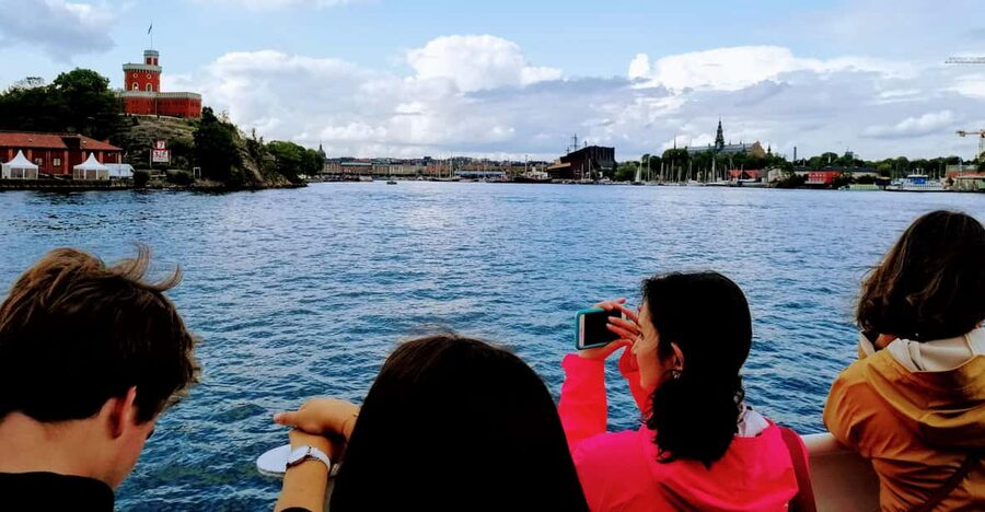 Stockholm: Old Town Walking Tour and the Vasa Museum - Key highlights to look for