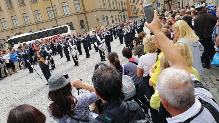 Stockholm: Old Town Walking Tour and the Vasa Museum - Riddarholmen and the House of Nobility, short stops with big payoffs