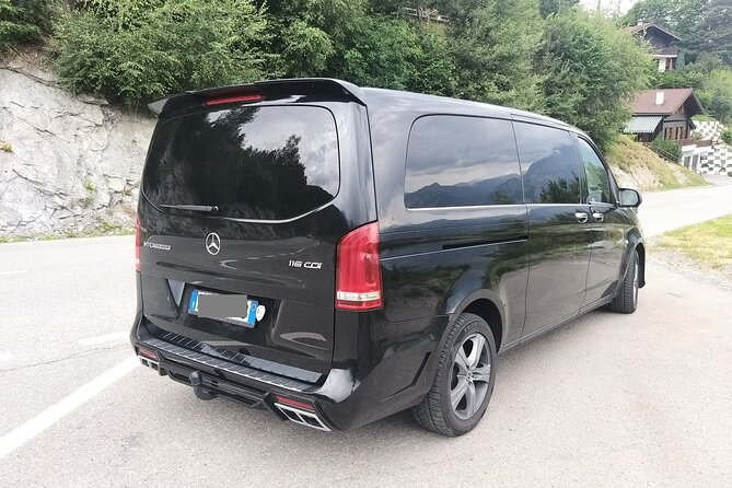 Stockholm Port to Stockholm hotels - Arrival Private Transfer - Busy Stockholm Traffic: Why a Driver Who Plans Routes Helps