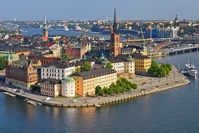 Stockholm Private Group Walking Tour | 3 Hours - Guides you can actually talk to, Kenneth and Rachel’s pacing