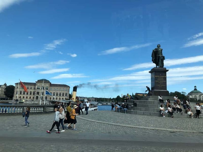 Stockholm: Private Guided Car Tour and Vasa Museum Entry - Royal Palace, Old Town, and the inner-city pass-by overview you actually remember
