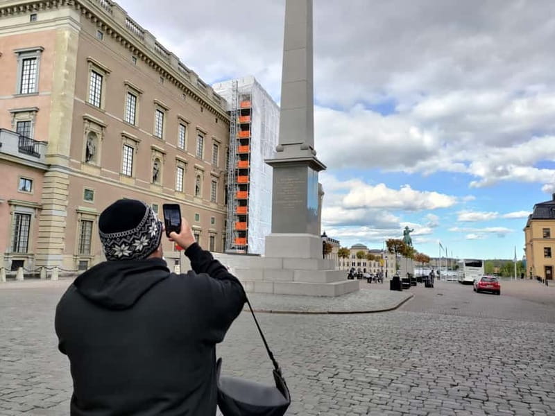 Stockholm: Private Guided Car Tour and Vasa Museum Entry - City Hall and churches: understanding the city as you go by
