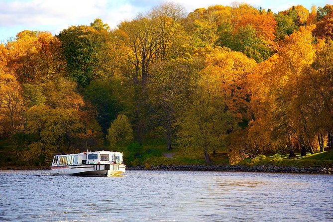 Stockholm Royal Djurgården Boat Tour - Waldemarsudde and the Swedish Royal Family’s official residence from the water