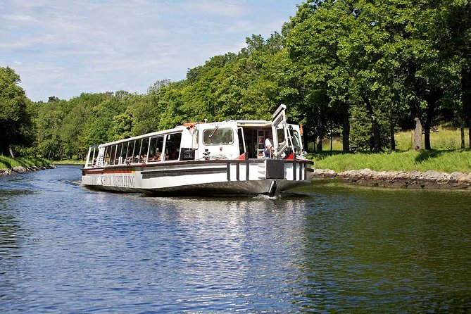 Stockholm Royal Djurgården Boat Tour - Price and value: is $36.34 worth 50 minutes on the water?