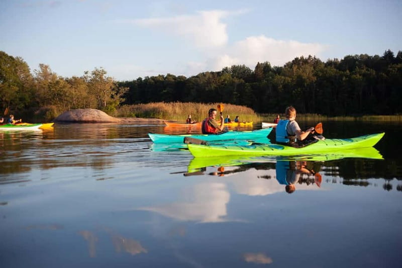 Stockholm: Self Guided Kayak Adventure in Nature Reserve - Getting There: Skärgårdens Kanotcenter and the Bus Stop at Engarn
