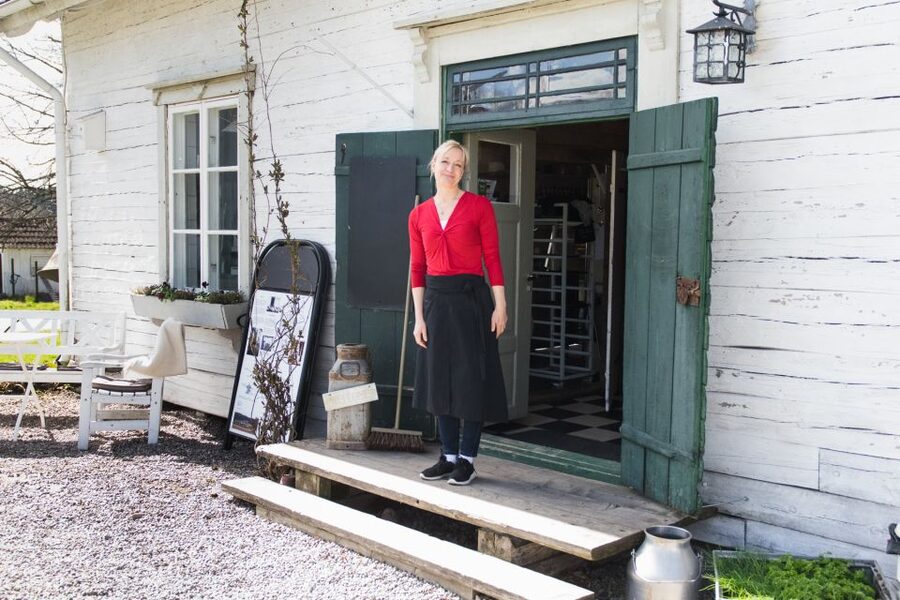 Stockholm: Sigtuna and Uppsala Viking History Day Tour - Arkils Tingstad: Viking-era decision-making, not just mythology