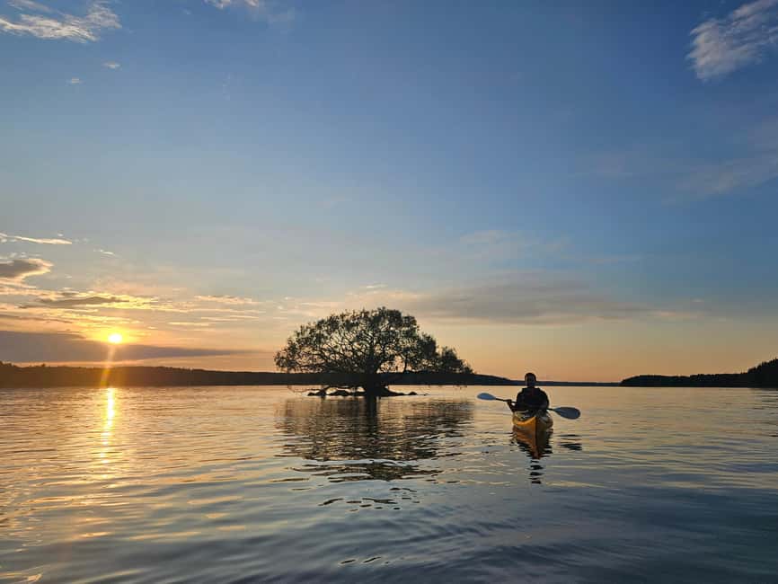 Stockholm: Sunset Kayak Tour on Lake Mälaren with Tea & Cake - The paddle part 1: a friendly 7 km route on Lake Mälaren