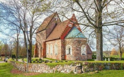 Uppsala Half-Day Swedish Oxford & Cathedral Tour