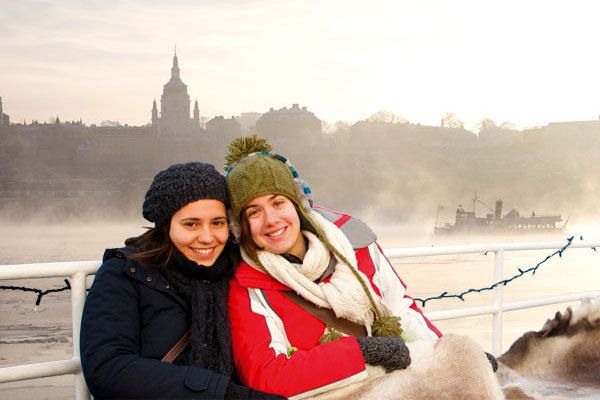 Stockholm: Winter Boat Tour with Guide - Heading Out to Fjäderholmarna: Why This Stop Matters