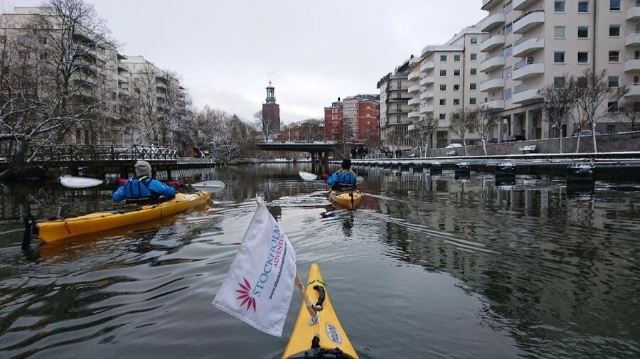 Stockholm: Winter City Kayaking Tour - Meeting at Adventure Cafe and Getting Ready Without Stress