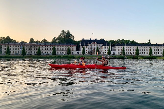Sunset Kayak Tour in Central Stockholm and Swedish Fika - Getting started at LEK MER, and why the first 20 minutes matter