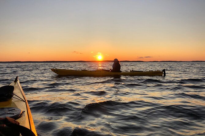 Sunset Kayak Tour in the Stockholm Archipelago + Swedish Fika - Getting oriented at Vikstensvägen 71 (and why the location matters)
