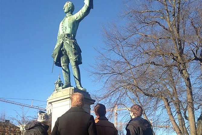 Unique walking tour Stockholm - Stop by stop: from Kungstradgarden to the Royal Palace