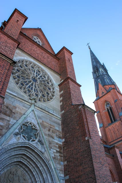 Uppsala: City Highlights and Hidden Gems Walking Tour - Uppsala Castle: The World’s Largest Pink Castle and the Military Angle