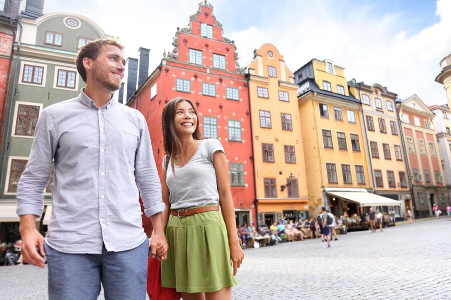 World War II Stockholm Old Town Walking Tour and Army Museum - Meeting at Lars Johan Hierta Monument, then walking into wartime Stockholm
