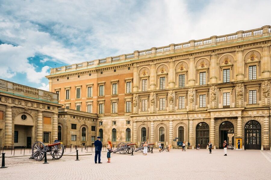 World War II Stockholm Old Town Walking Tour and Army Museum - Who this tour is best for, and who should reconsider